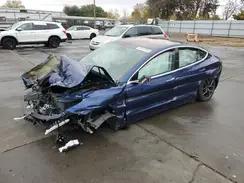 5YJ3E1EA9JF041459 2018 TESLA MODEL 3