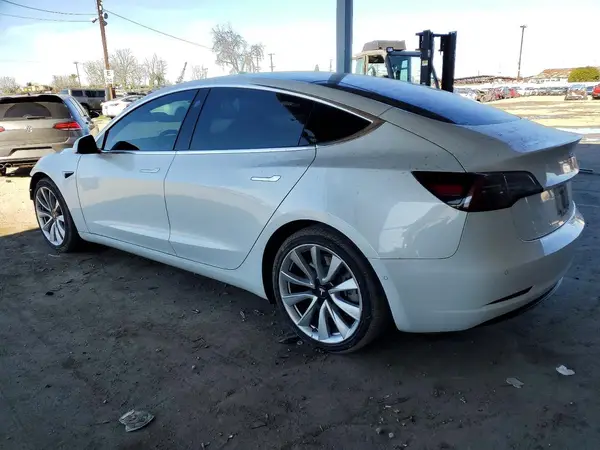 5YJ3E1EA9JF042885 2018 TESLA MODEL 3 - Image 2