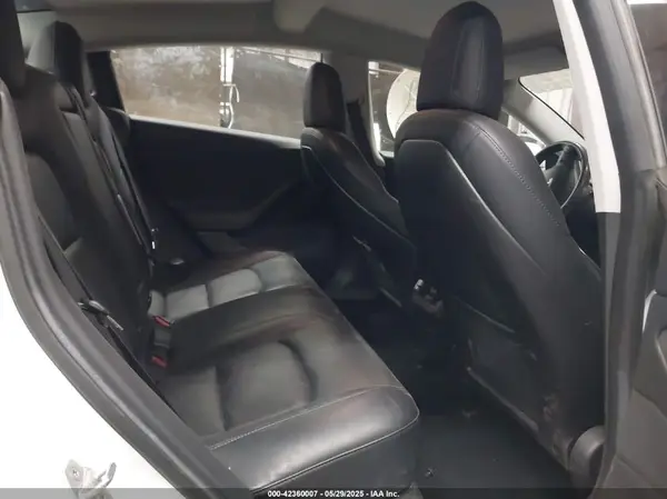 5YJ3E1EA9JF044426 2018 TESLA MODEL 3 - Image 8