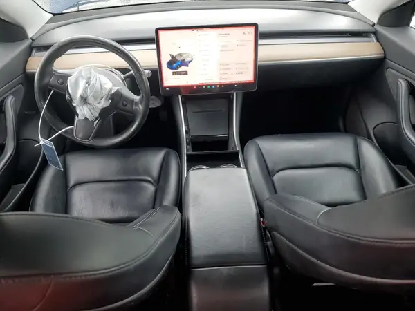 5YJ3E1EA9JF045009 2018 TESLA MODEL 3 - Image 8