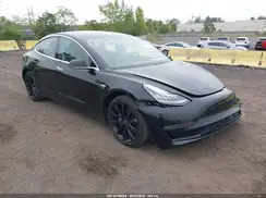 5YJ3E1EA9JF046421 2018 TESLA MODEL 3