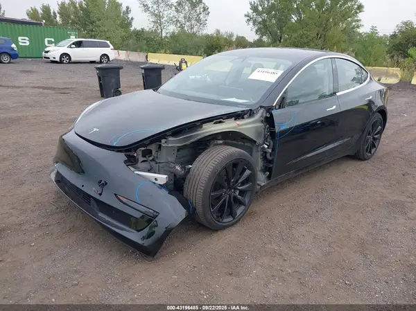 5YJ3E1EA9JF046421 2018 TESLA MODEL 3 - Image 2