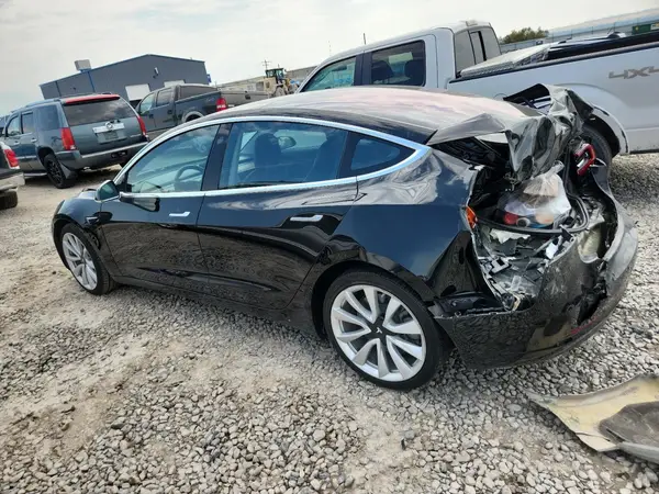 5YJ3E1EA9JF046645 2018 TESLA MODEL 3 - Image 2