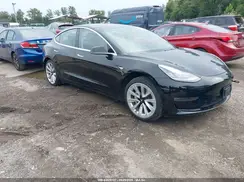 5YJ3E1EA9JF046855 2018 TESLA MODEL 3