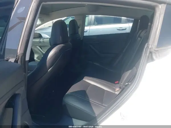 5YJ3E1EA9JF048766 2018 TESLA MODEL 3 - Image 8