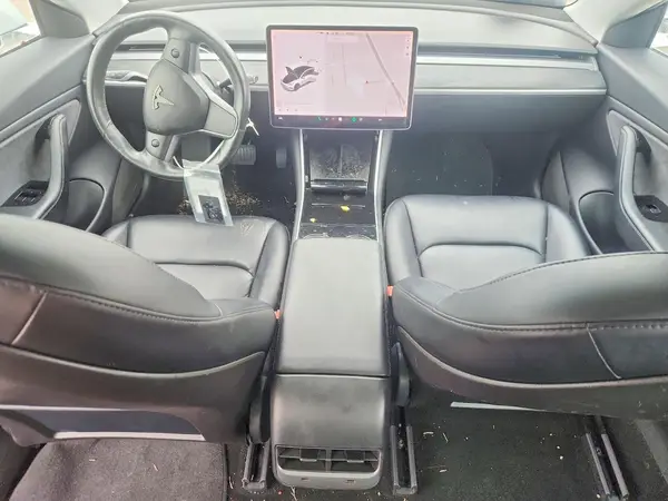 5YJ3E1EA9JF051893 2018 TESLA MODEL 3 - Image 8