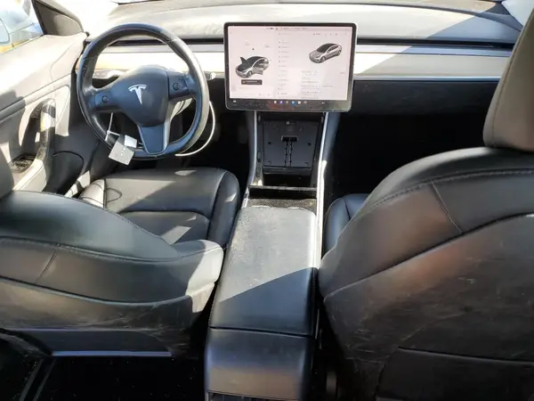 5YJ3E1EA9JF052638 2018 TESLA MODEL 3 - Image 8