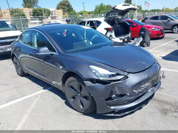 5YJ3E1EA9JF052817 2018 TESLA MODEL 3 - Image 1