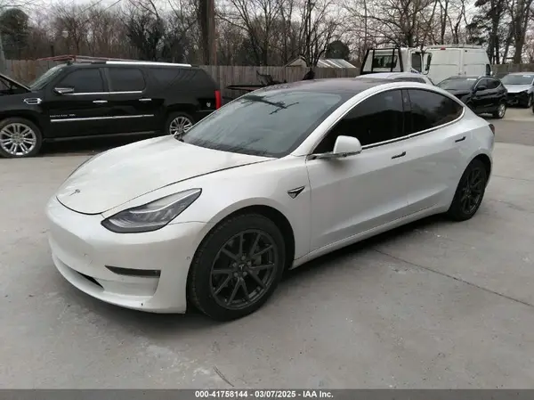 5YJ3E1EA9JF053983 2018 TESLA MODEL 3 - Image 2