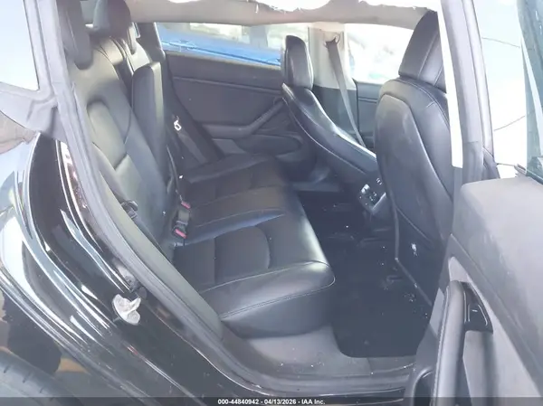 5YJ3E1EA9JF057127 2018 TESLA MODEL 3 - Image 8