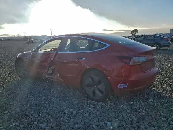 5YJ3E1EA9JF058181 2018 TESLA MODEL 3 - Image 2