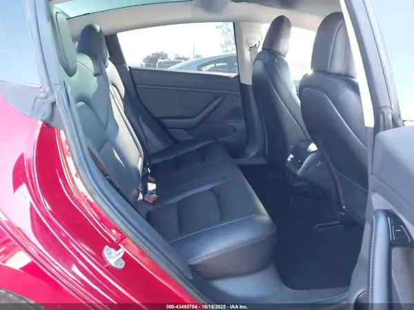 5YJ3E1EA9JF058195 2018 TESLA MODEL 3 - Image 8