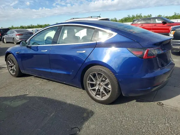 5YJ3E1EA9JF059217 2018 TESLA MODEL 3 - Image 2