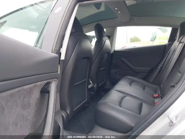 5YJ3E1EA9JF060920 2018 TESLA MODEL 3 - Image 8