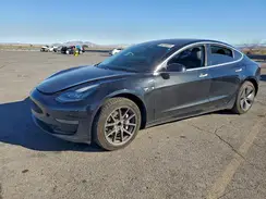 5YJ3E1EA9JF070945 2018 TESLA MODEL 3