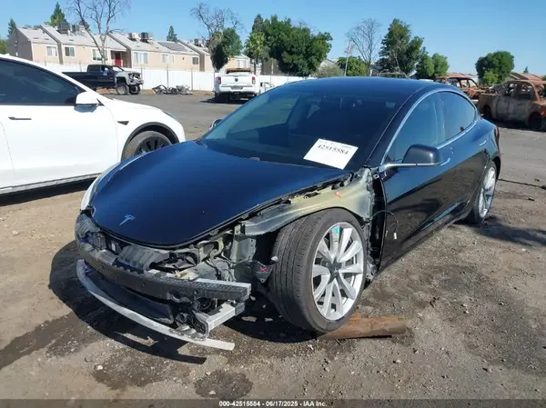 5YJ3E1EA9JF071237 2018 TESLA MODEL 3 - Image 2