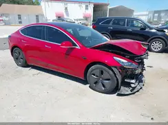 5YJ3E1EA9JF075689 2018 TESLA MODEL 3
