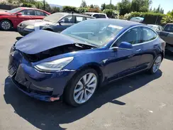 5YJ3E1EA9JF076499 2018 TESLA MODEL 3