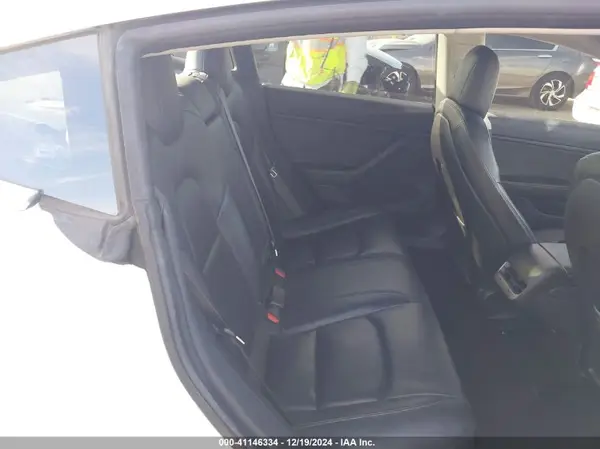5YJ3E1EA9JF099006 2018 TESLA MODEL 3 - Image 8