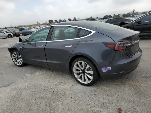 5YJ3E1EA9JF110182 2018 TESLA MODEL 3 - Image 2