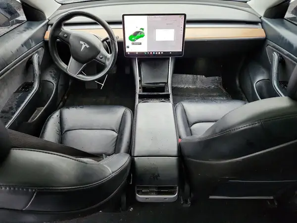5YJ3E1EA9JF110196 2018 TESLA MODEL 3 - Image 8