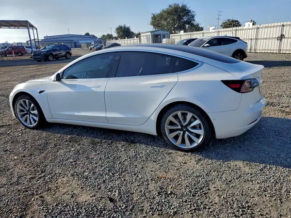 5YJ3E1EA9JF118430 2018 TESLA MODEL 3 - Image 2