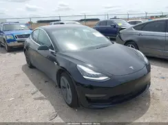 5YJ3E1EA9JF123241 2018 TESLA MODEL 3