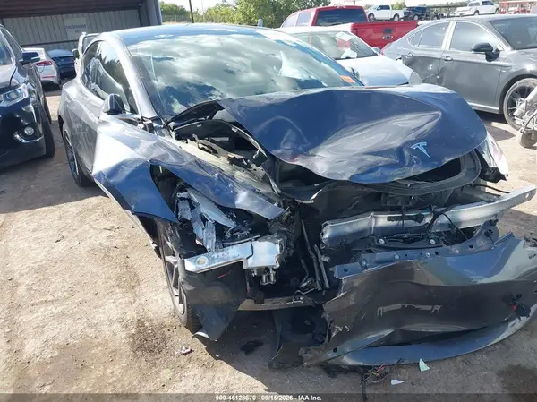 5YJ3E1EA9JF123899 2018 TESLA MODEL 3 - Image 1