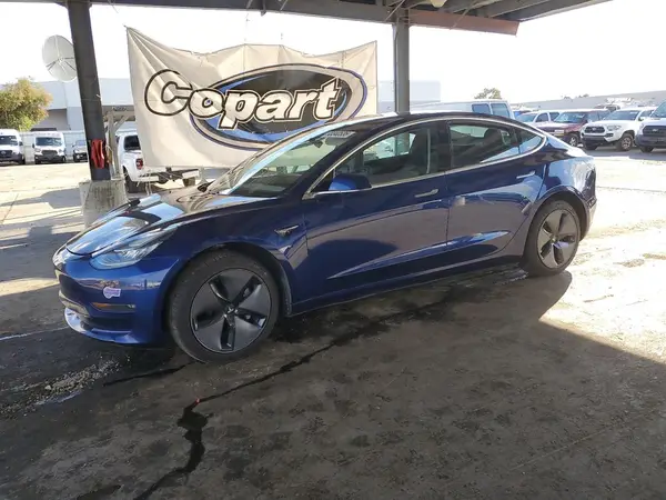 5YJ3E1EA9JF125006 2018 TESLA MODEL 3 - Image 1