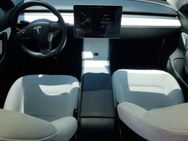 5YJ3E1EA9JF151623 2018 TESLA MODEL 3 - Image 8