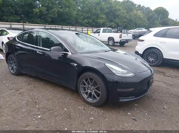 5YJ3E1EA9JF151850 2018 TESLA MODEL 3 - Image 1