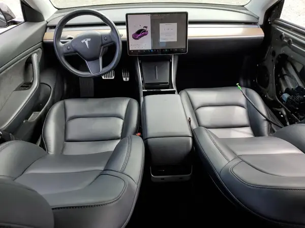 5YJ3E1EA9JF151993 2018 TESLA MODEL 3 - Image 8