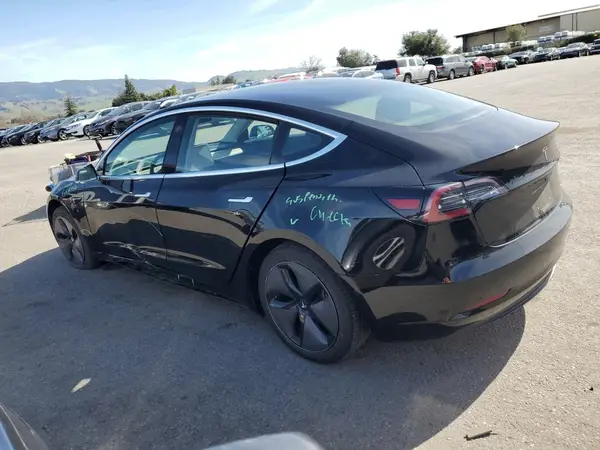 5YJ3E1EA9JF152660 2018 TESLA MODEL 3 - Image 2