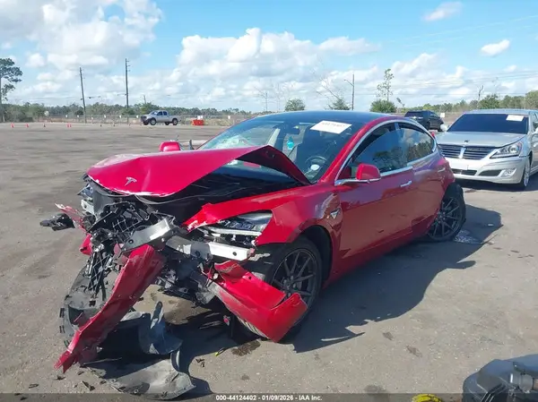 5YJ3E1EA9JF153808 2018 TESLA MODEL 3 - Image 2