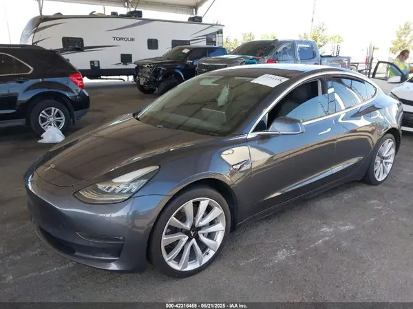 5YJ3E1EA9JF154859 2018 TESLA MODEL 3 - Image 2