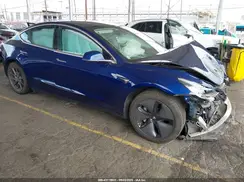 5YJ3E1EA9JF155722 2018 TESLA MODEL 3
