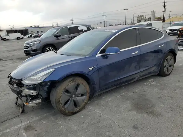 5YJ3E1EA9JF155767 2018 TESLA MODEL 3 - Image 1