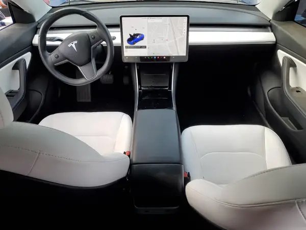 5YJ3E1EA9JF155767 2018 TESLA MODEL 3 - Image 8