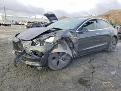 5YJ3E1EA9JF156353 2018 TESLA MODEL 3