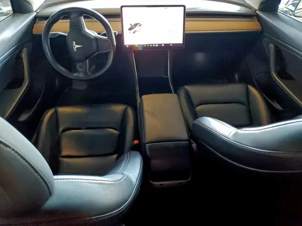 5YJ3E1EA9JF157700 2018 TESLA MODEL 3 - Image 8