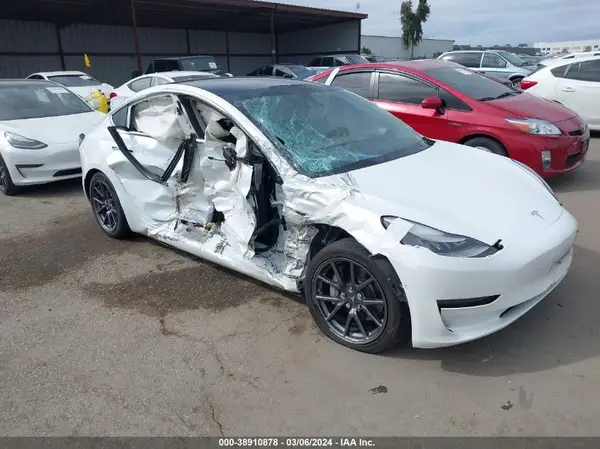 5YJ3E1EA9JF162475 2018 TESLA MODEL 3 - Image 1