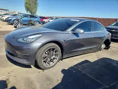 5YJ3E1EA9JF166915 2018 TESLA MODEL 3