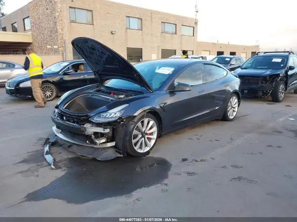 5YJ3E1EA9JF169071 2018 TESLA MODEL 3 - Image 2