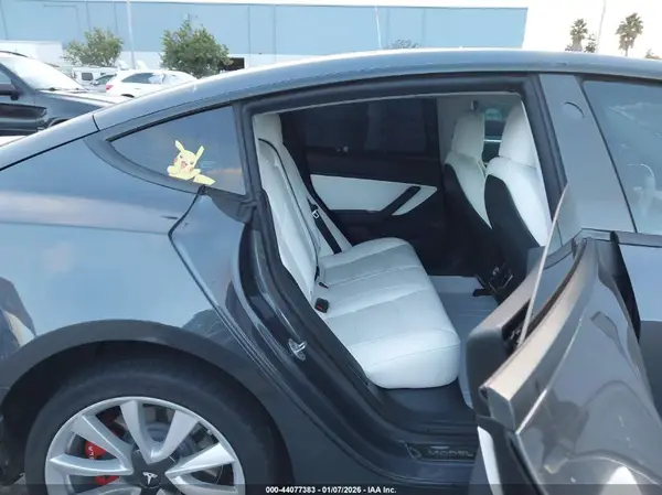 5YJ3E1EA9JF169071 2018 TESLA MODEL 3 - Image 8