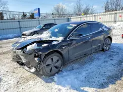 5YJ3E1EA9JF173122 2018 TESLA MODEL 3