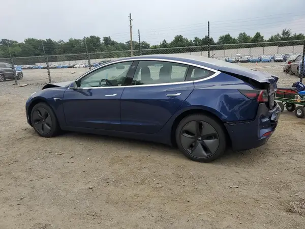 5YJ3E1EA9KF190469 2019 TESLA MODEL 3 - Image 2