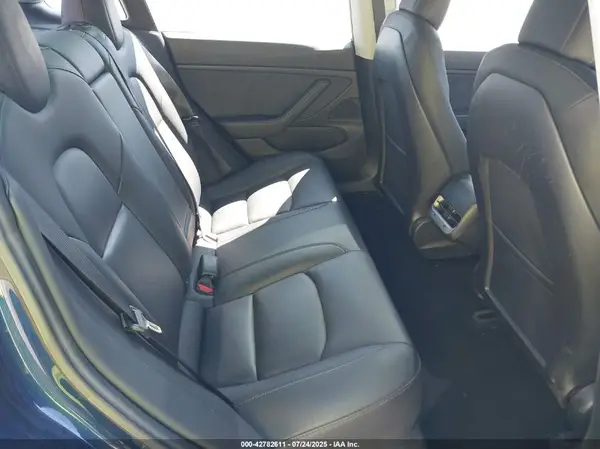 5YJ3E1EA9KF190486 2019 TESLA MODEL 3 - Image 8