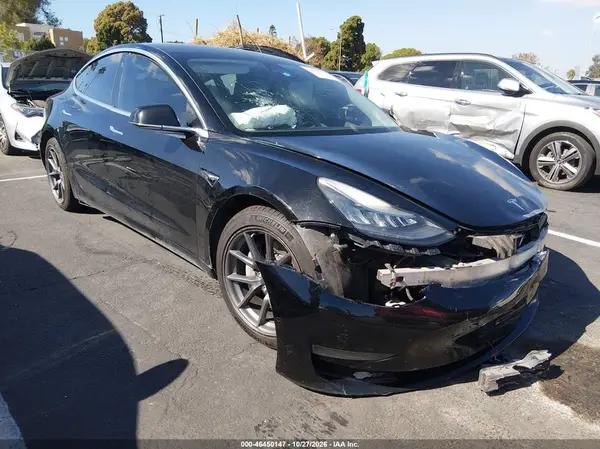 5YJ3E1EA9KF192965 2019 TESLA MODEL 3 - Image 1