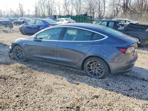 5YJ3E1EA9KF298512 2019 TESLA MODEL 3 - Image 2