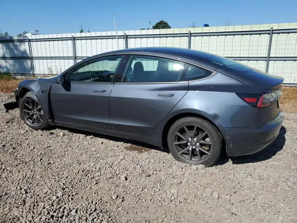 5YJ3E1EA9KF298557 2019 TESLA MODEL 3 - Image 2